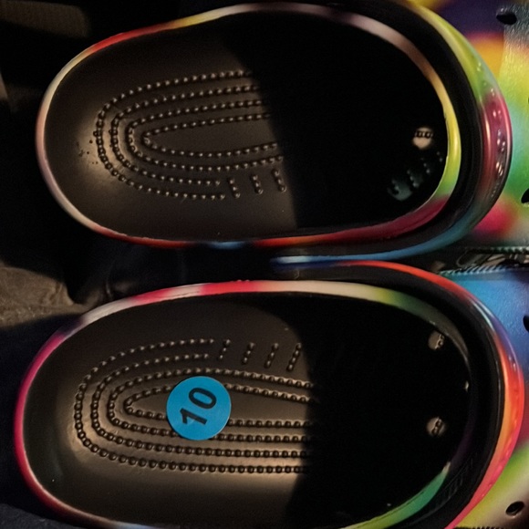 Crocs Classic Tie Dye style clogs size 10 women and 8 for men (Sold) - Picture 5 of 6